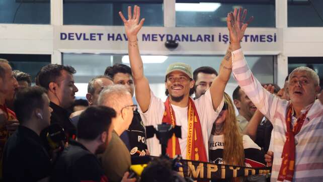 Sané in Istanbul begeistert empfangen: «Freue mich mega»