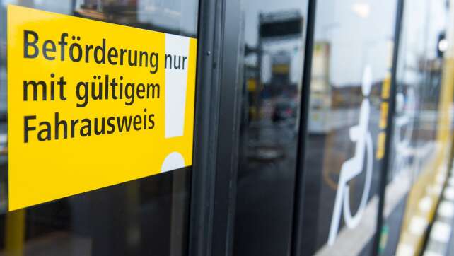 Projekt kauft 110 Schwarzfahrer aus Gefängnis frei