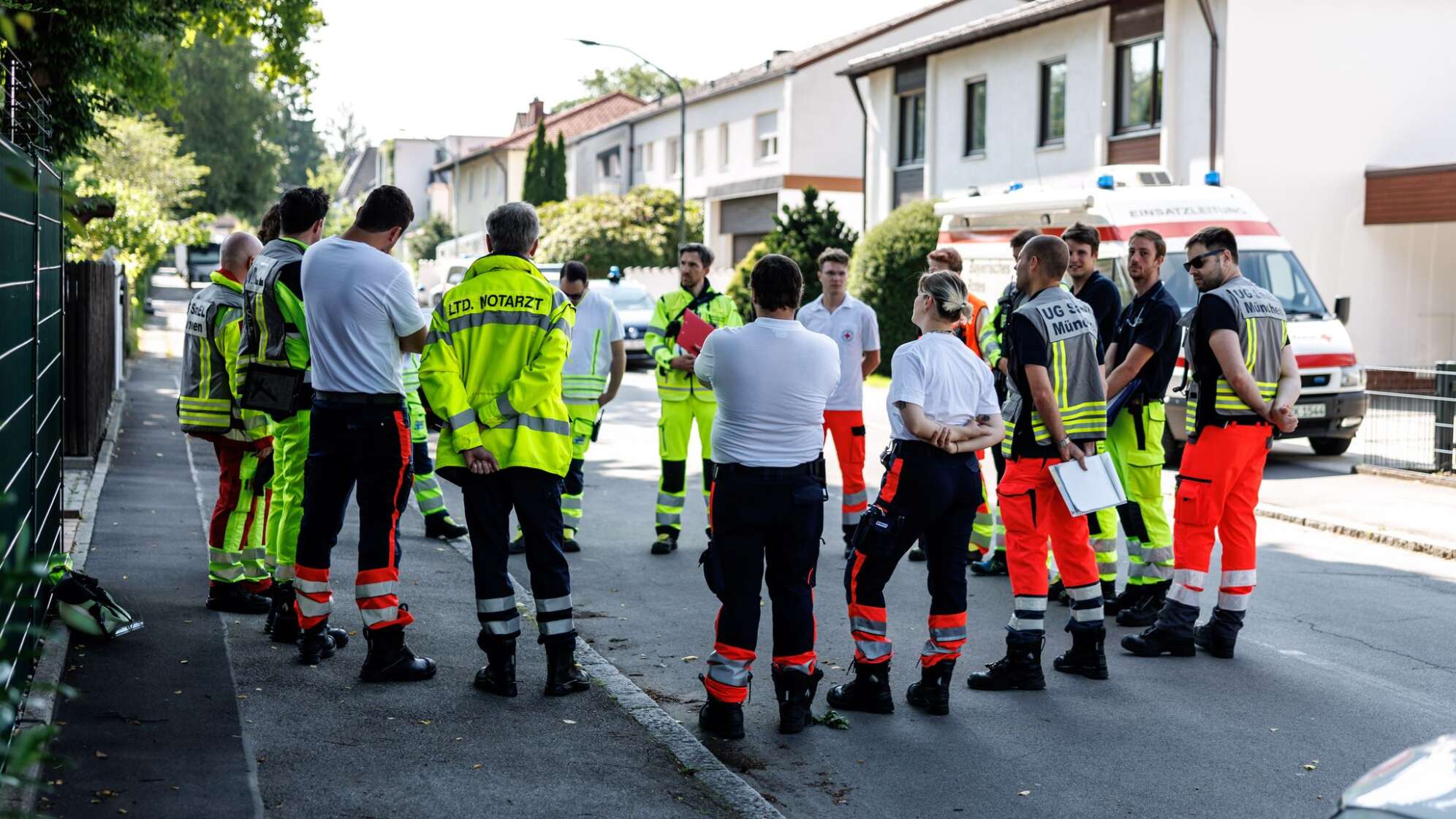Busunfall mit mehreren Verletzten in München