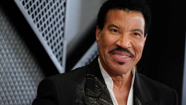 So erklärt Lionel Richie den 80er-Hype