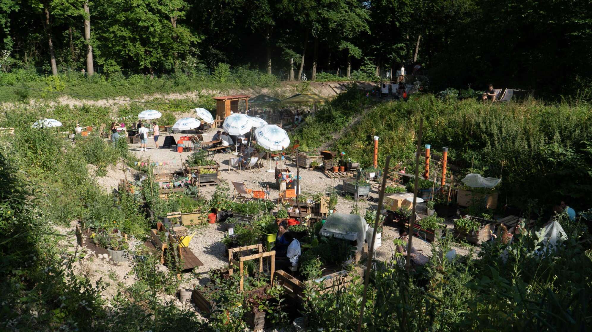 Biergarten in der Baugrube