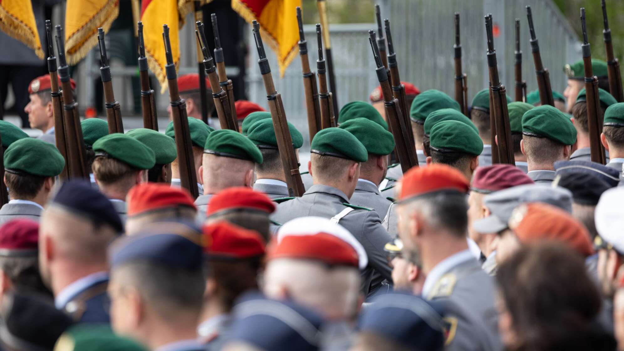 Debatte über Wehrpflicht