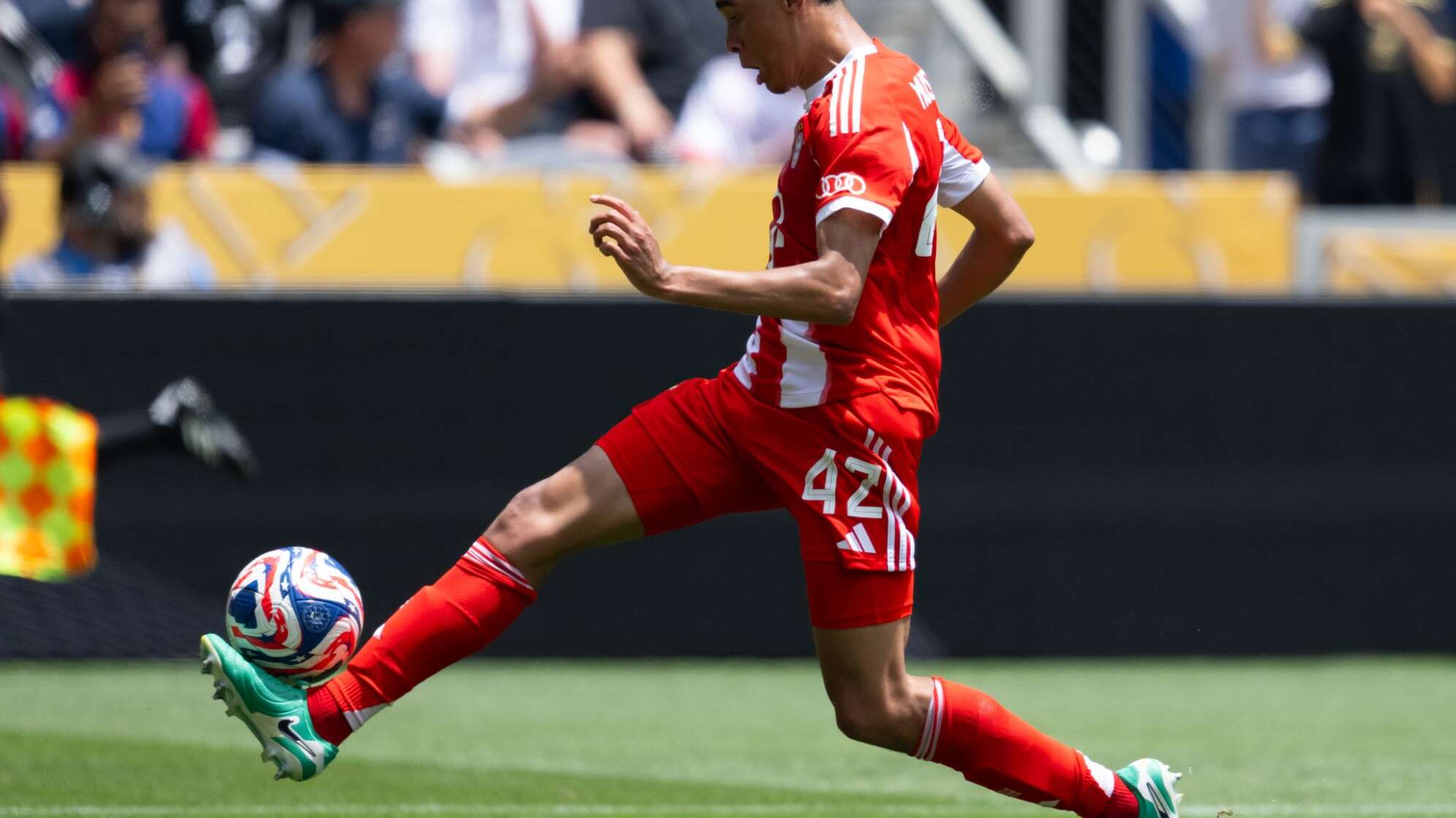 Bayern München - Auckland City