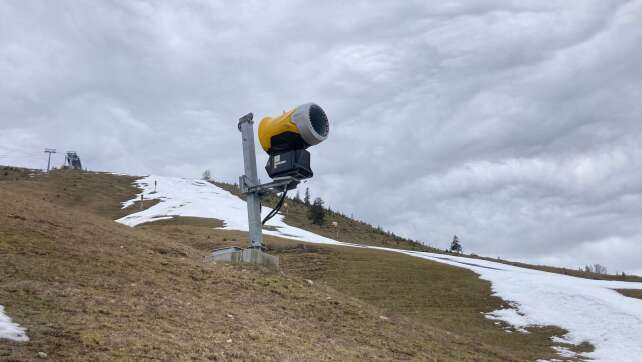 Vielerorts Minus-Rekorde bei Schneehöhen in den Alpen