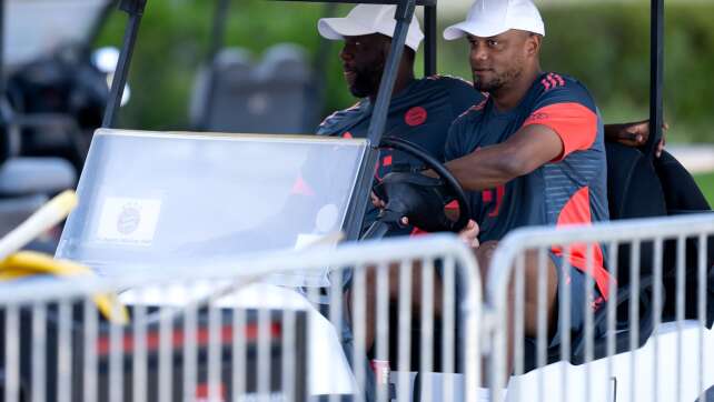 Nach Disneyland, Golf und Pool: Bayern schwitzen für Boca