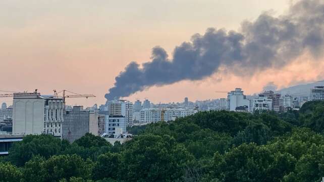 Israelische Streitkräfte fliegen Angriffe auf Teheran