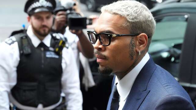 US-Sänger Chris Brown plädiert auf nicht schuldig