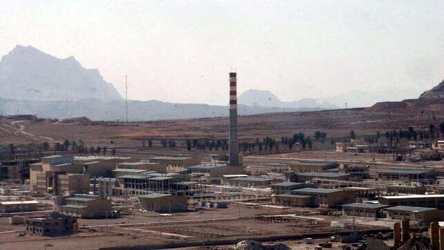 Israel bombardiert Atom-Einrichtung in Isfahan