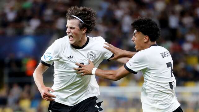 U21 feiert Halbfinal-Einzug - «Eistonne und Pizza»