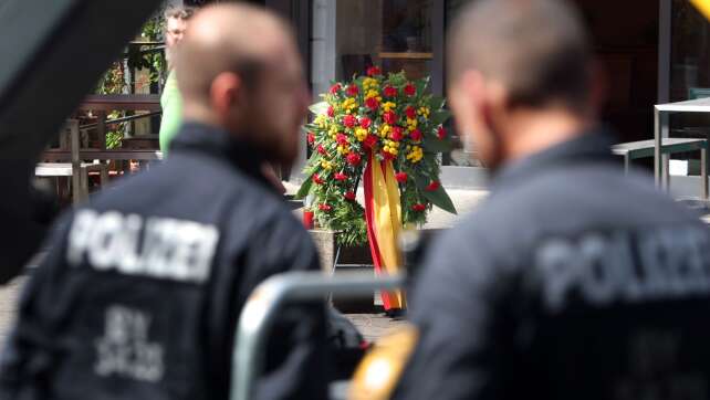 Würzburg gedenkt Messerattacke vor vier Jahren