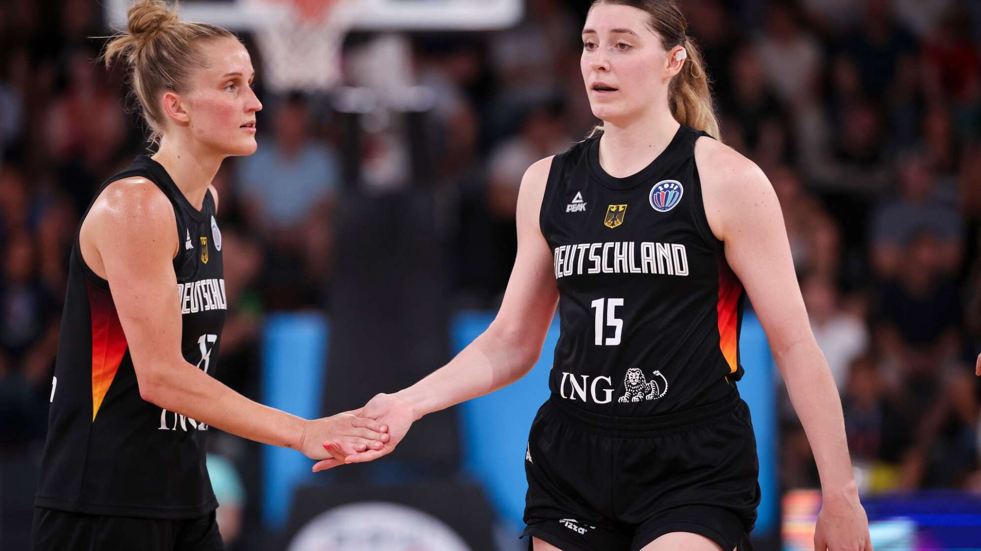 Leonie Fiebich und Luisa Geiselsöder