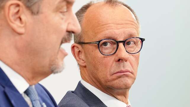 Söder für Einsparungen bei Sozialkosten