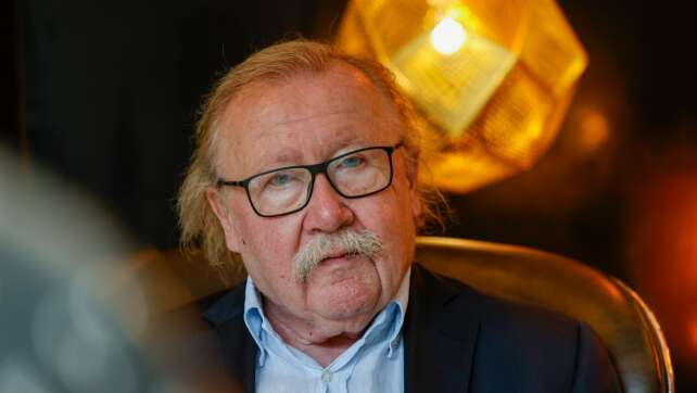 Sloterdijk will Handyverbot für Kinder und Jugendliche