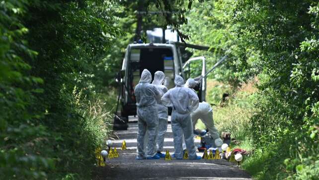 Frau und Kleinkind tot gefunden - 16-Jähriger in U-Haft