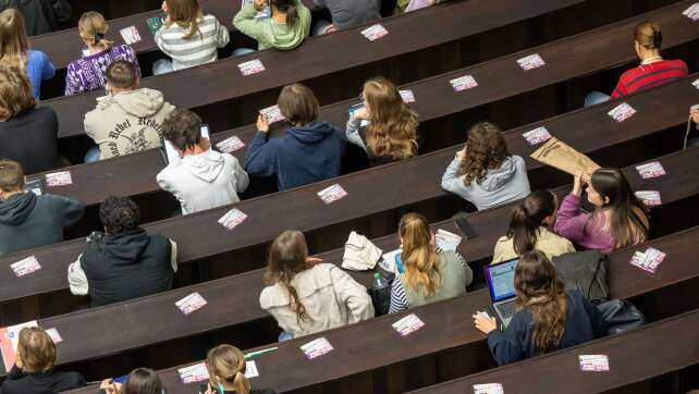 Weniger beschränkte Studienangebote an Bayerns Unis