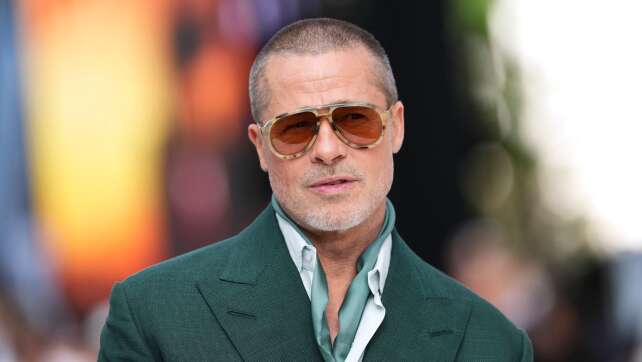 Brad Pitt: War früher verkrampfter als junge Kollegen heute