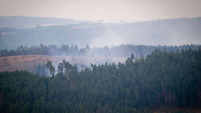 Rauch von Thüringer Waldbrand sorgt für Geruchsbelästigung