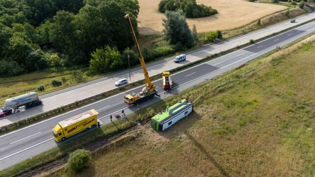 Flixbus kippt um - 20 Menschen verletzt
