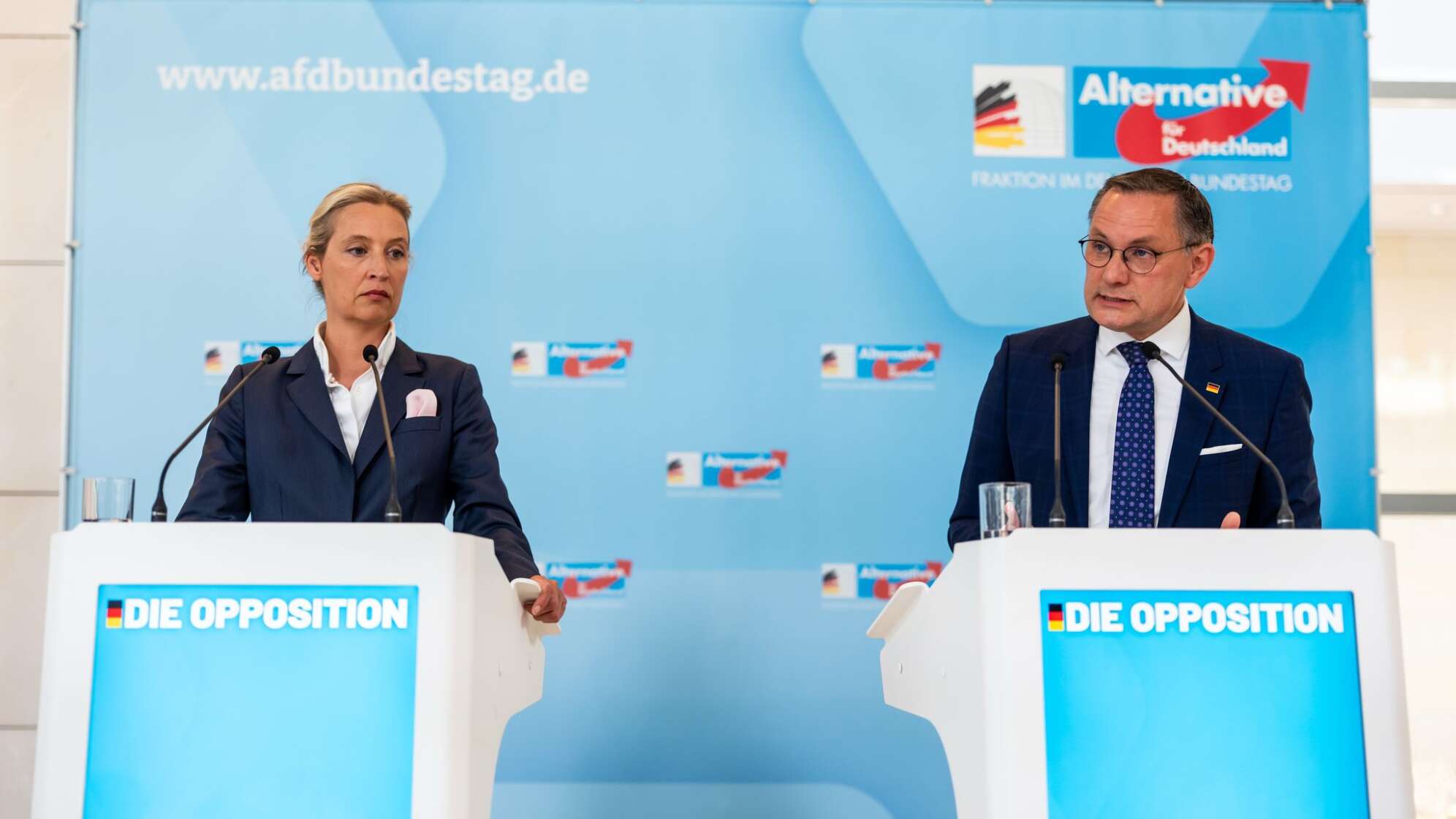 AfD-Chefs Alice Weidel (l.) und Tino Chrupalla (Archivbild)