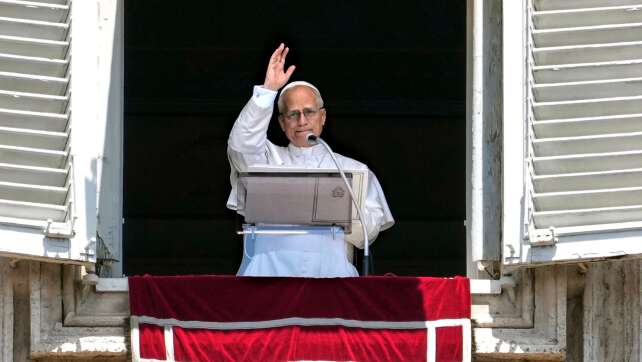 Wiedersehen in Castel Gandolfo - Papst in Ferien