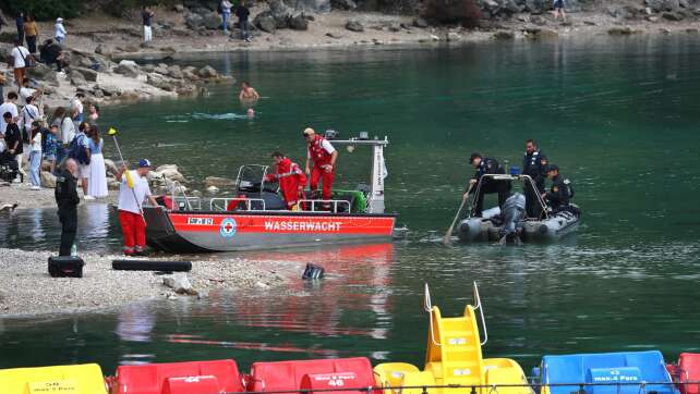 Tretboot-Unglück am Eibsee: Leichen von Vater und Sohn gefunden