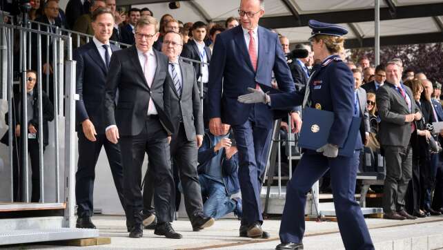 Merz und Pistorius für deutsche Führungsrolle in der Nato