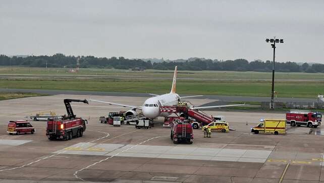 Crew bemerkt Dampf - Flugzeug kehrt nach Bremen zurück