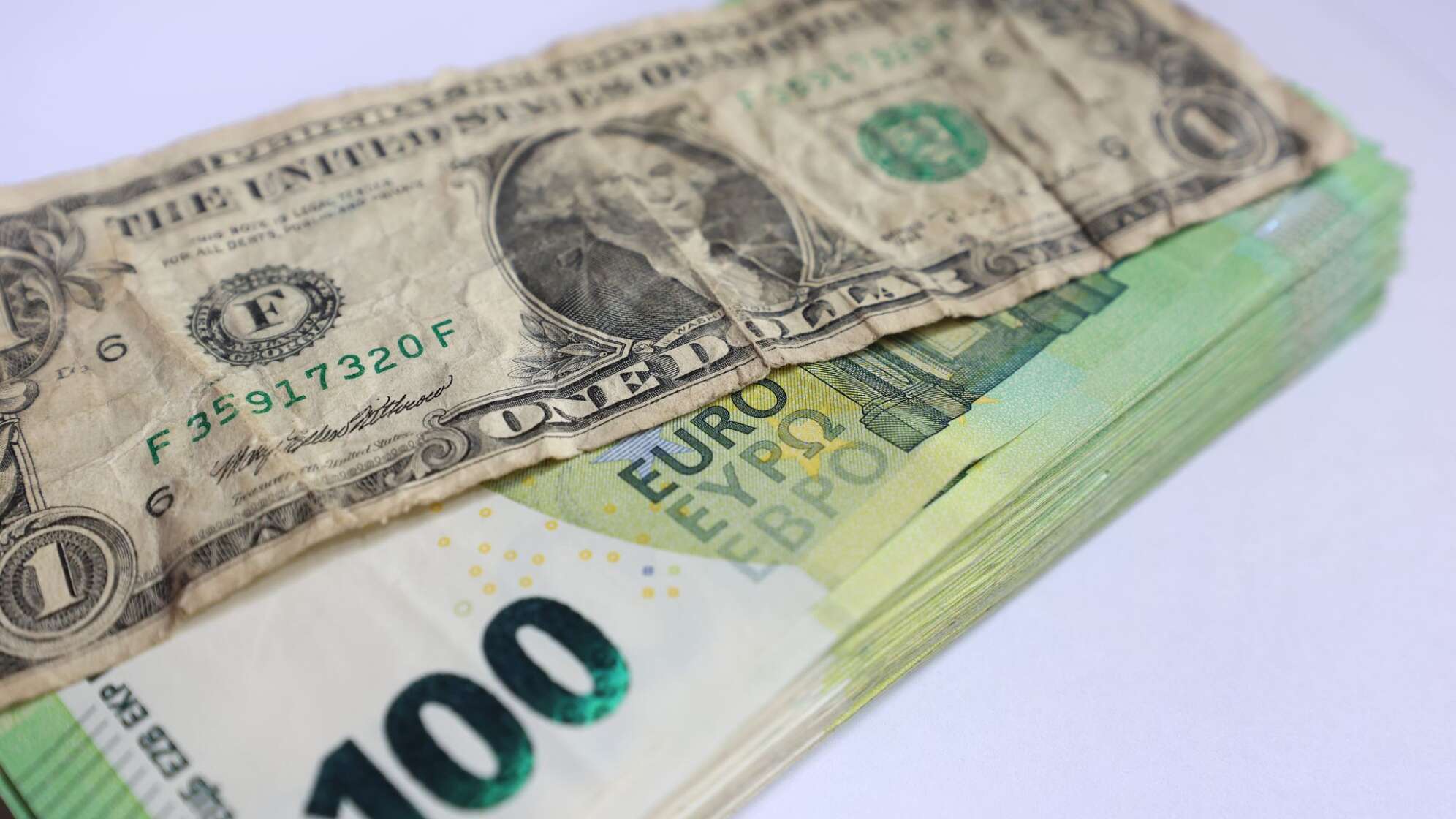Dollar und Euro