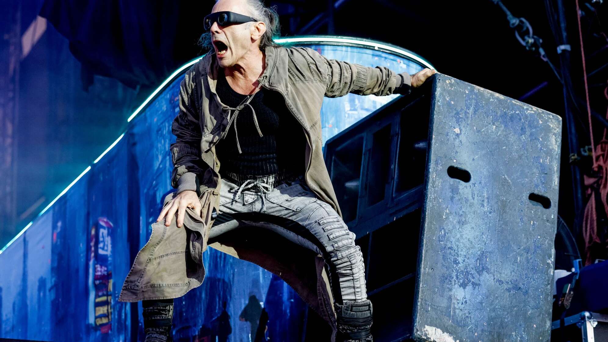 Iron-Maiden-Sänger Dickinson fühlt sich in Deutschland wohl