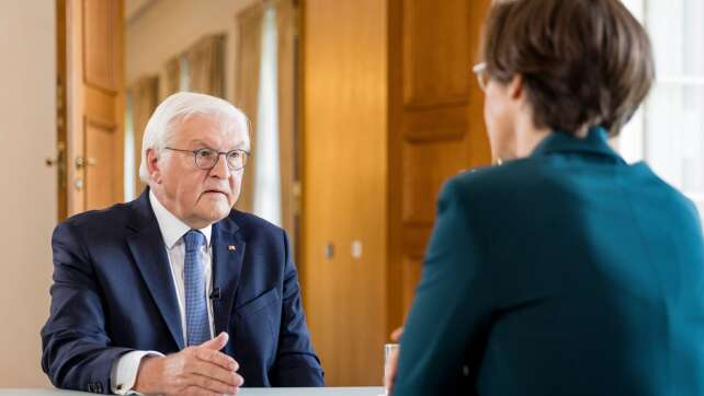 Steinmeier für Rückkehr zu Wehrpflicht