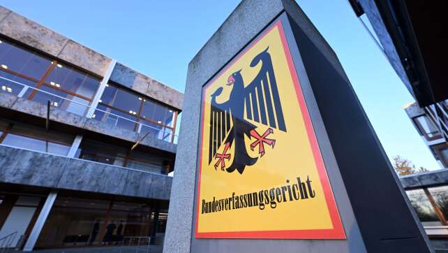 Regierung: Streit um Richterwahl entdramatisieren