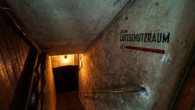 Herrmann: Aktuell keine brauchbaren Bunker mehr in Bayern