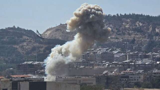 Israel greift Syriens militärische Führung in Damaskus an