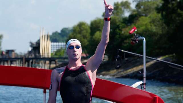 Gold-Glanz in der Hitze: Wellbrock feiert zweiten WM-Titel