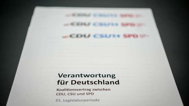 Paragraf 218: Schwarz-Rot debattiert über Koalitionsvertrag