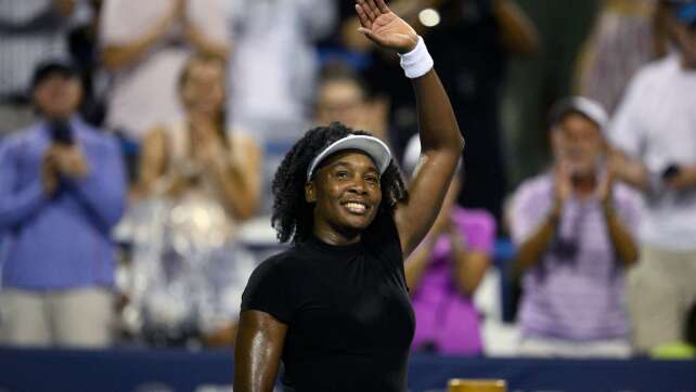 Comeback mit 45: Venus Williams im Achtelfinale gestoppt