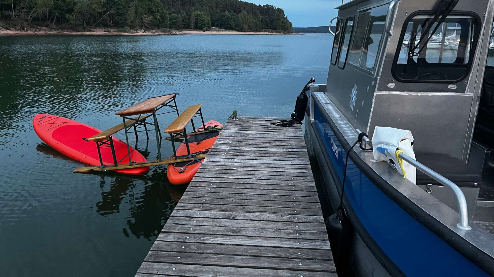 Polizei zieht Trio mit Bierbank-«Schiff» aus dem Verkehr