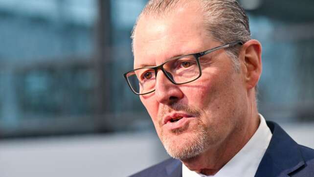 Arbeitgeberpräsident warnt vor Kollaps des Sozialstaats