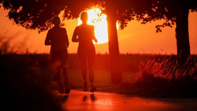 Sturm und Sonne: Wetterumschwung mit sommerlichen Aussichten