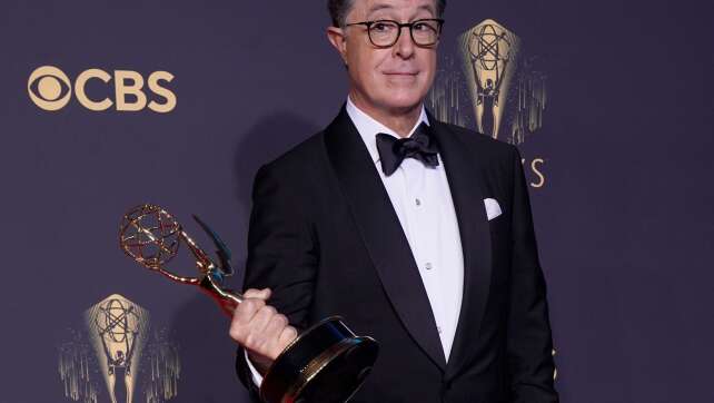 Medien: Stephen Colbert spielt Moderator in Krimi-Serie
