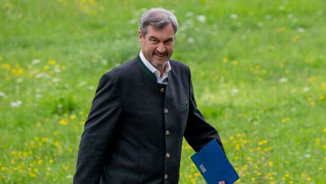 Kein Bürgergeld für Ukrainer? Söder fordert Reformen beim Bürgergeld