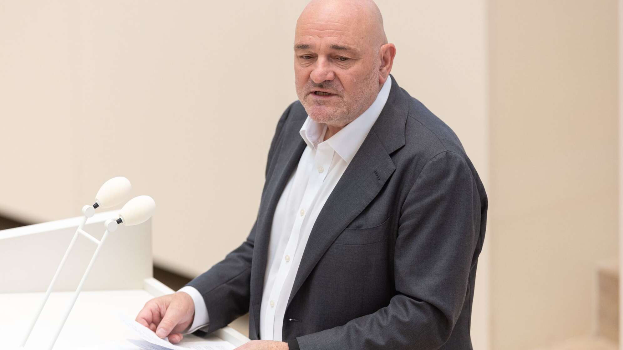 Brandenburgs Finanzminister Robert Crumbach