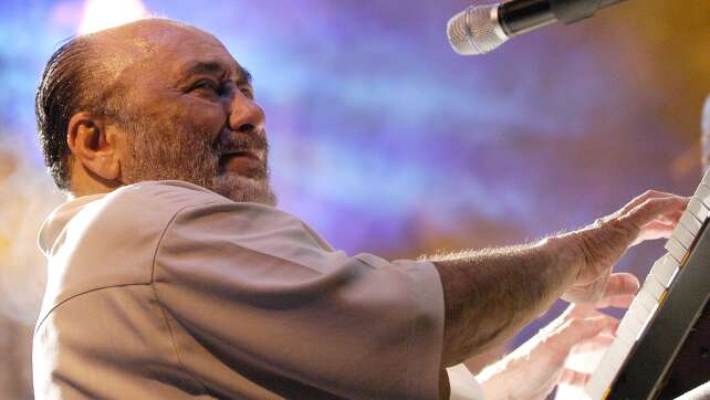 Legendärer Jazz- und Salsa-Pianist Eddie Palmieri gestorben
