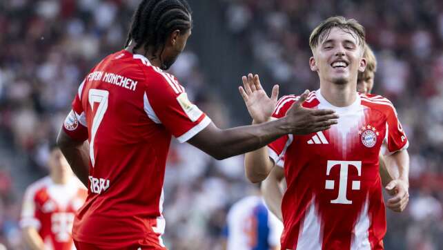 Bayern gewinnen vor Supercup ohne Coman und Neuer
