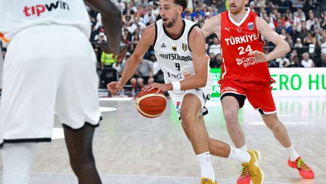 Zittersieg nach Fehlstart: Basketballer im Supercup-Finale