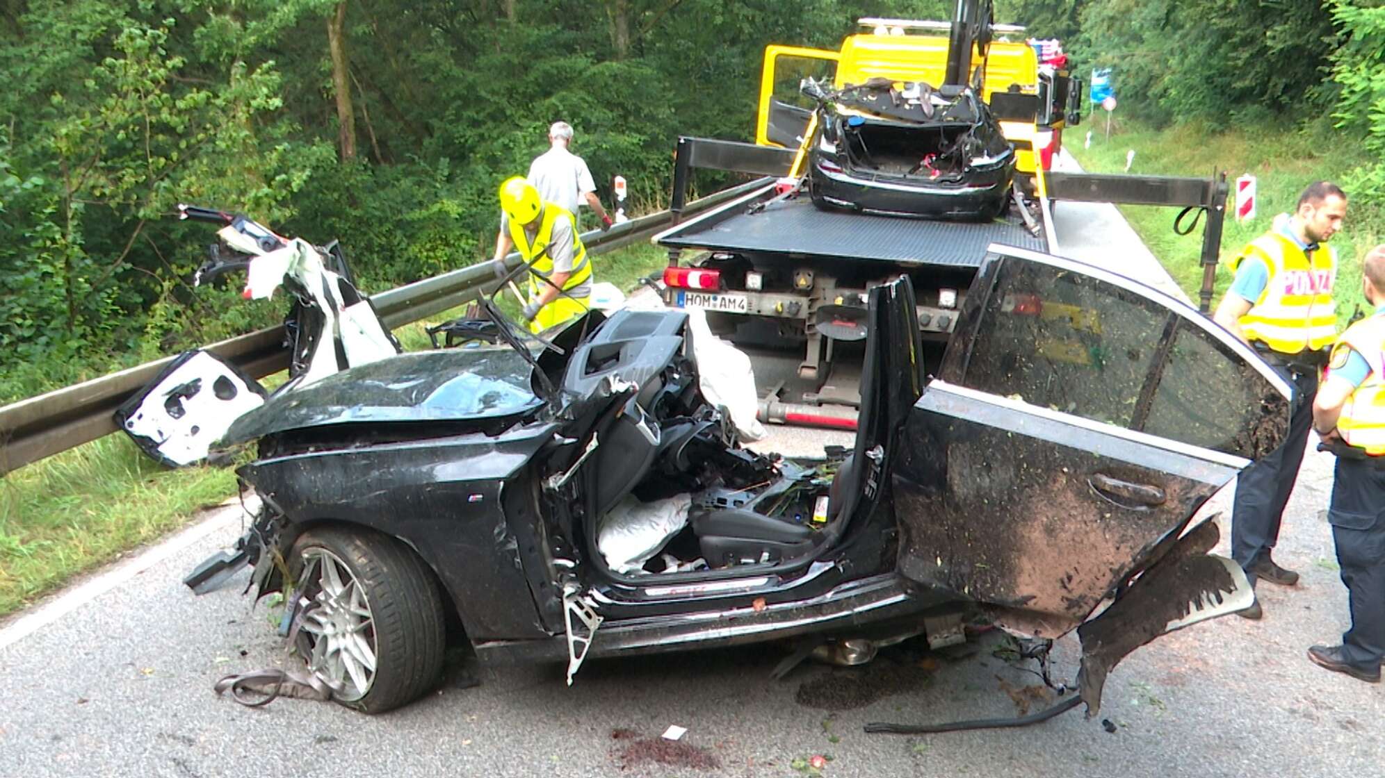 Zwei Menschen sterben bei Unfall auf Landstraße im Saarland