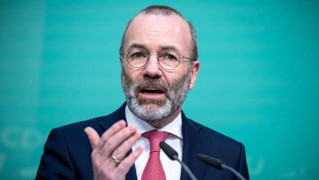 Weber: Waffenlieferungen an die Ukraine verstärken