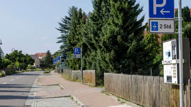 Ärger in sächsischem Dorf über Schilderwald