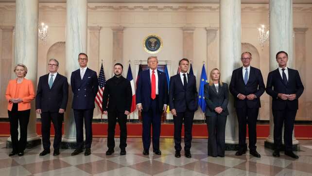 Debatte über Sicherheitsgarantien nach Ukraine-Gipfel