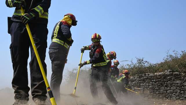«Ein Inferno» - Deutsche bekämpfen Mega-Brände in Spanien